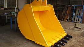 Lopata Komatsu